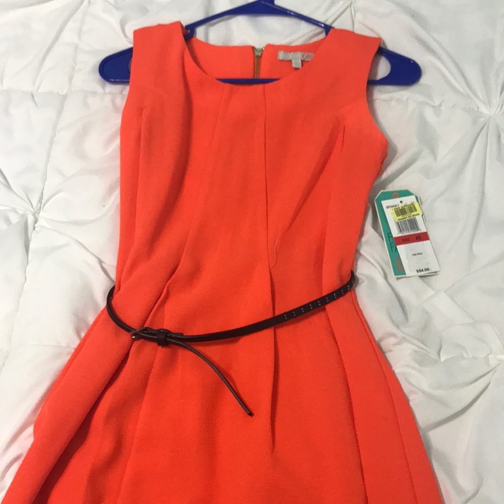 orange dress